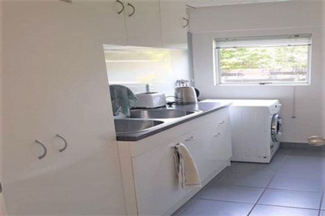 Photo of property in 4 Intrepid Place, Torbay, Auckland, 0630