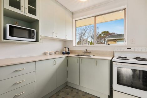 Photo of property in 39 Chipping Lane, Redwood, Christchurch, 8051