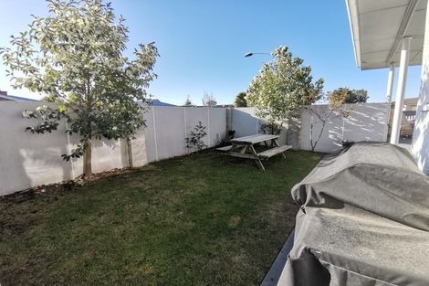 Photo of property in 1 Chester Place, Taradale, Napier, 4112