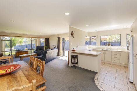 Photo of property in 37 Madison Avenue, Milson, Palmerston North, 4414