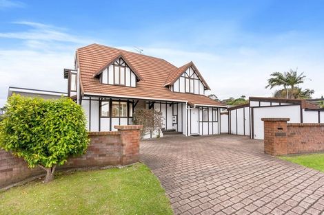 Photo of property in 1 Adonis Place, Half Moon Bay, Auckland, 2012