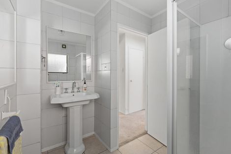 Photo of property in 2/12 Fitzwilliam Drive, Torbay, Auckland, 0630