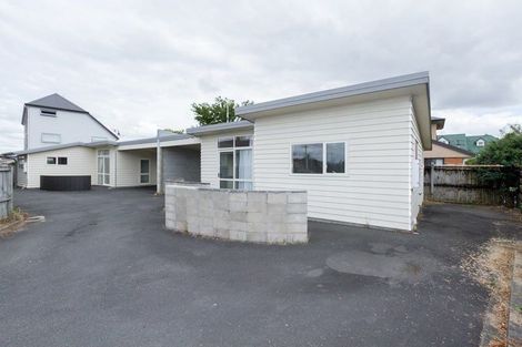 Photo of property in 8a Snead Place, Hamilton East, Hamilton, 3216