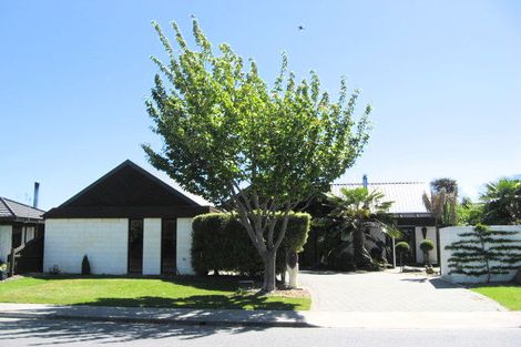 Photo of property in 12 Fairweather Crescent, Kaiapoi, 7630