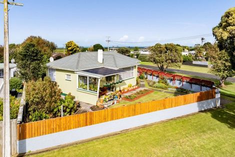Photo of property in 22 Kapuni Street, Manaia, 4612