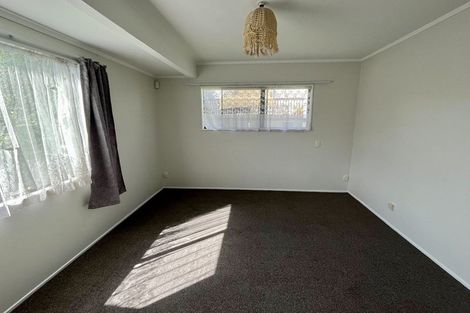 Photo of property in 2/107 Lake Road, Northcote, Auckland, 0627