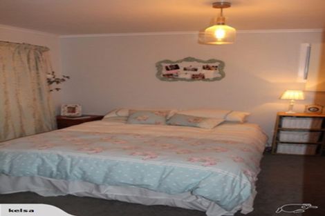 Photo of property in 13 Parkdale Place, Glenview, Hamilton, 3206