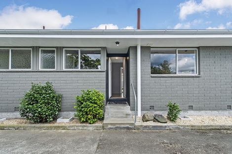Photo of property in 3 Douglas Street, Rangiora, 7400