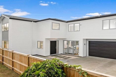 Photo of property in 8b Karamu Street, Te Atatu Peninsula, Auckland, 0610