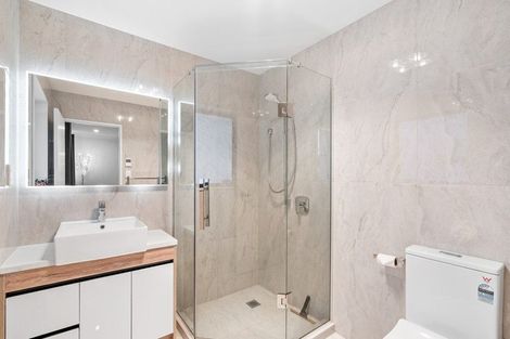 Photo of property in 25 Lime Hill Rise, Flat Bush, Auckland, 2019