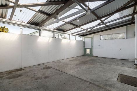 Photo of property in 107 Ruamahanga Crescent, Terrace End, Palmerston North, 4410