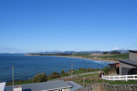 Photo of property in 25 Nasmyth Street, Kakanui, Oamaru, 9495