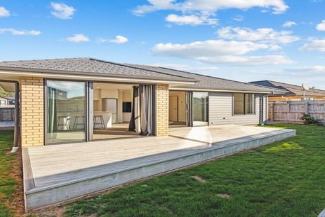 Photo of property in 5 Pohe Street, Waikanae, 5036