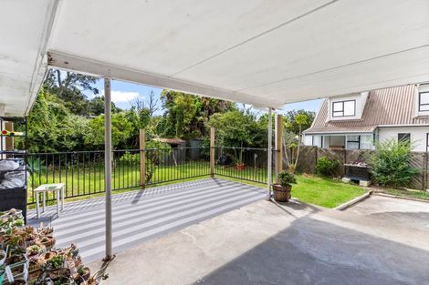 Photo of property in 2/13 Ocean View Road, Hillcrest, Auckland, 0627