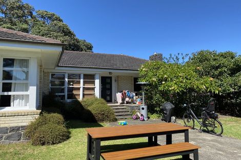 Photo of property in 4 Takarunga Road, Devonport, Auckland, 0624