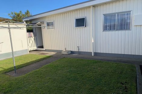 Photo of property in 407 Hapia Street, Camberley, Hastings, 4120