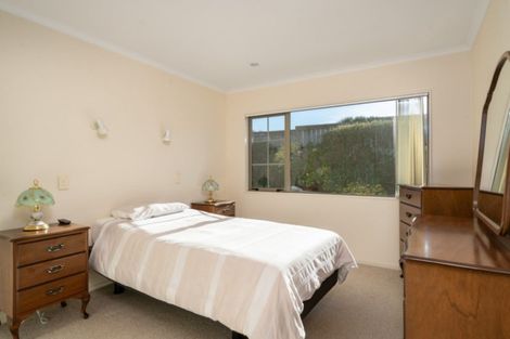 Photo of property in 6 Lakeridge Close, Rangatira Park, Taupo, 3330
