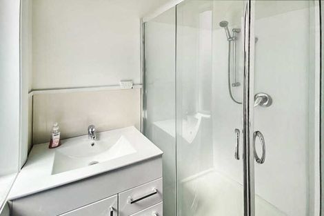 Photo of property in 175 Brougham Street, Sydenham, Christchurch, 8023