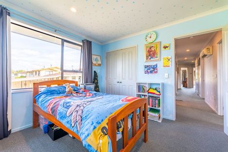 Photo of property in 30 Roseness Street, Palmerston, 9430