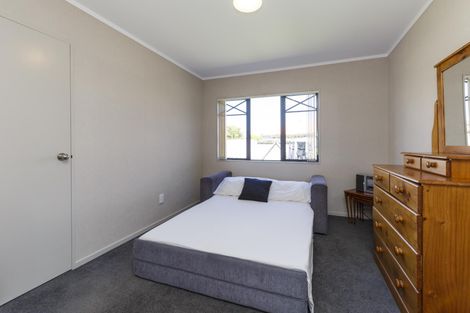 Photo of property in 37 Madison Avenue, Milson, Palmerston North, 4414