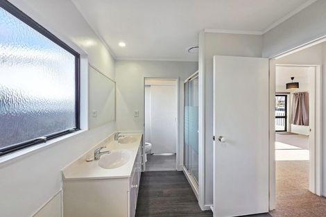 Photo of property in 502a Grove Road, Mayfair, Hastings, 4122