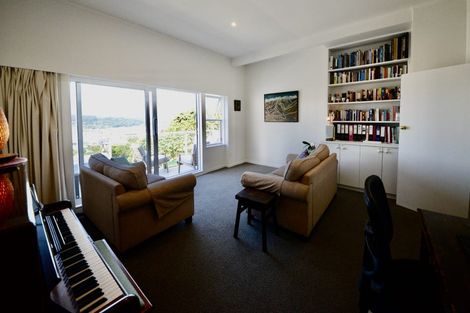 Photo of property in 34 Rawhiti Terrace, Kelburn, Wellington, 6012