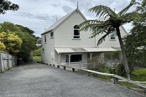 Photo of property in 30a Cypress Drive, Maungaraki, Lower Hutt, 5010