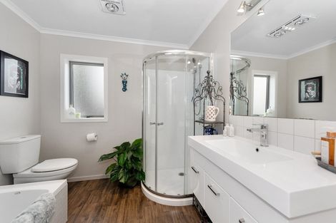 Photo of property in 50u1 Kowhai Street, Hamilton Lake, Hamilton, 3204