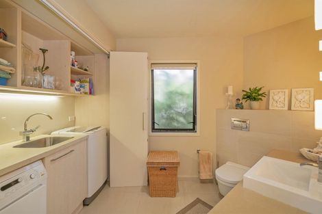 Photo of property in 62 Centennial Drive, Whitianga, 3510