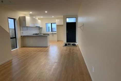 Photo of property in 10 Tapuwae Way, Mangere Bridge, Auckland, 2022