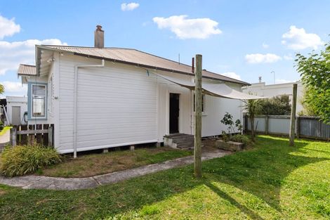 Photo of property in 200 Cobden Street, Gisborne, 4010