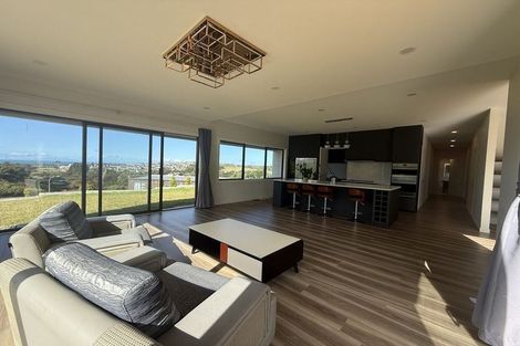 Photo of property in 80a Vaughans Road, Long Bay, Albany, 0792