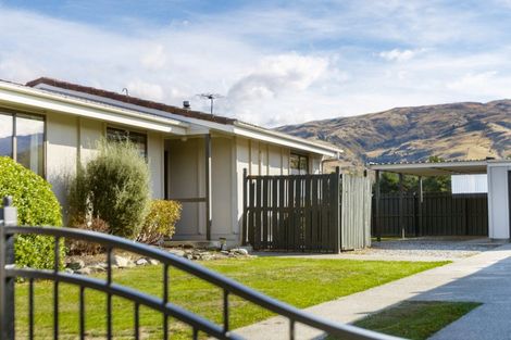 Photo of property in 82 Waenga Drive, Cromwell, 9310