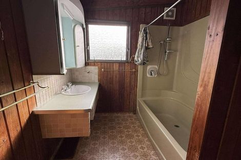 Photo of property in 31 Meeanee Quay, Westshore, Napier, 4110