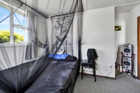 Photo of property in 28 Waihi Road, Hawera, 4610