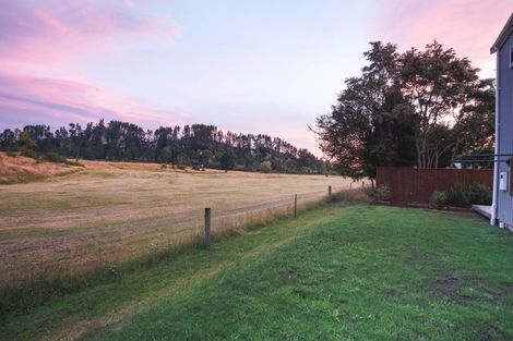 Photo of property in 19 Te Herekiekie Street, Turangi, 3334