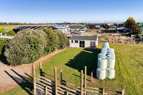 Photo of property in 331 Waihi Road, Hawera, 4673