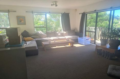 Photo of property in 73 Omapere Street, Whitby, Porirua, 5024