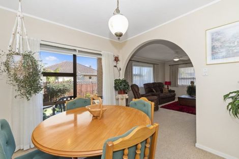 Photo of property in 2/66 Marne Road, Papakura, 2110