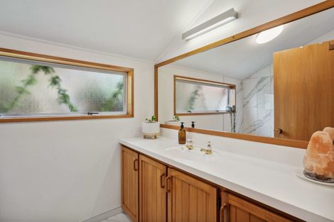 Photo of property in 15b Heuchan Lane, Wanaka, 9305
