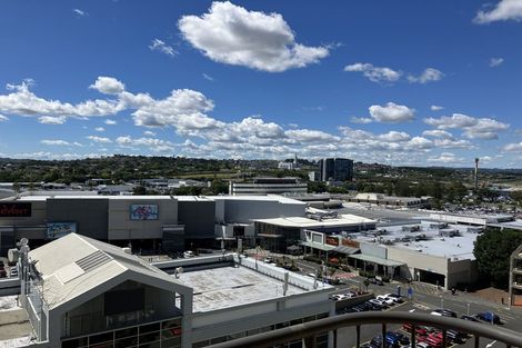 Photo of property in 13h/18 Ronwood Avenue, Manukau, Auckland, 2104