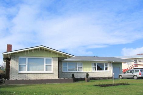 Photo of property in 13 Kennedy Avenue, Feilding, 4702
