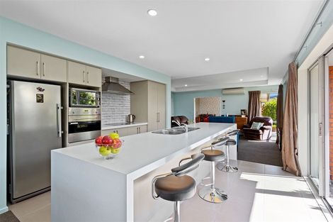 Photo of property in 425 Wairakei Road, Burnside, Christchurch, 8053