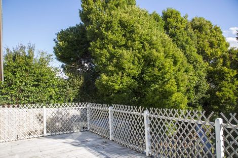 Photo of property in 26 Richards Avenue, Forrest Hill, Auckland, 0620