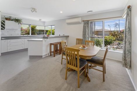 Photo of property in 21 Coleridge Place, Stoke, Nelson, 7011