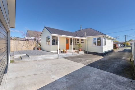 Photo of property in 16 Moonshine Road, Trentham, Upper Hutt, 5018
