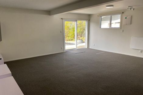 Photo of property in 51 Thurleigh Grove, Karori, Wellington, 6012