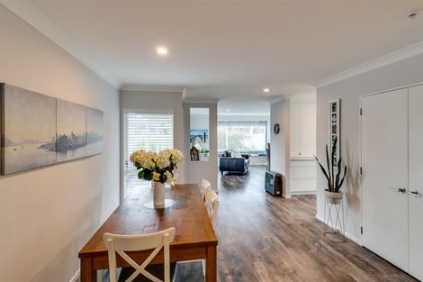 Photo of property in 4 Gresham Place, Taradale, Napier, 4112