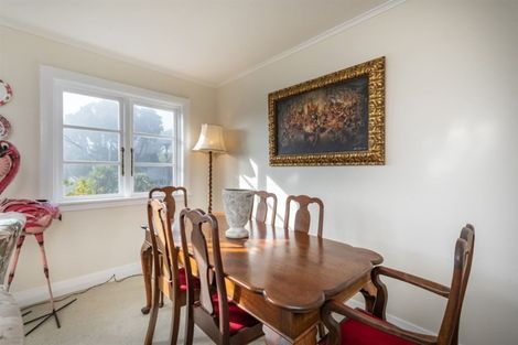 Photo of property in 30 Ponsonby Road, Karori, Wellington, 6012