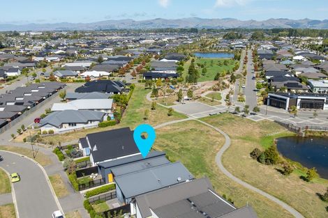 Photo of property in 15a Te Whenu Crescent, Marshland, Christchurch, 8083